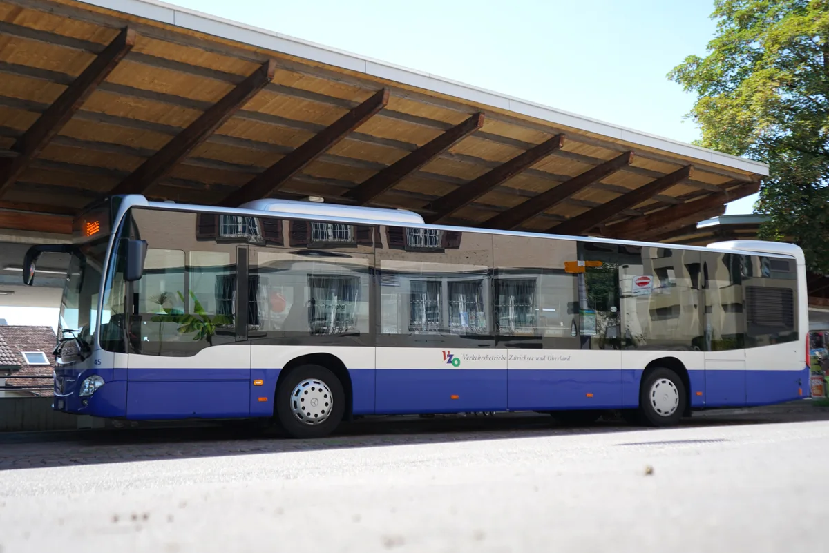 Busfahrt von Hinwil nach Langmatt.